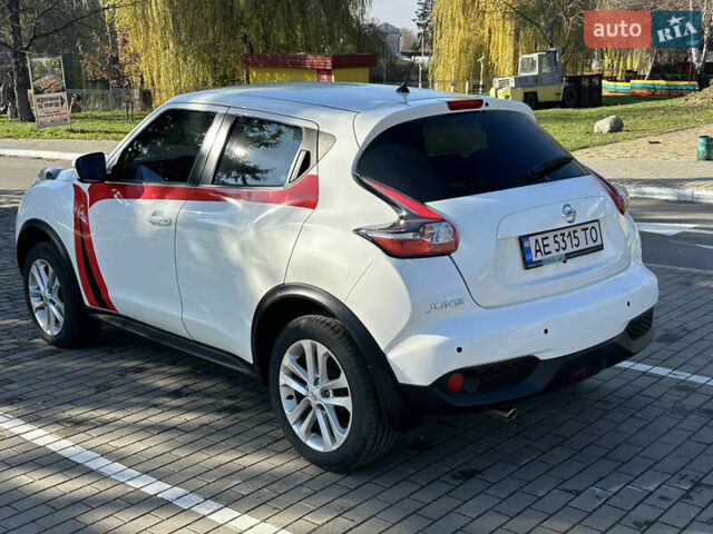 Белый Ниссан Жук, объемом двигателя 1.6 л и пробегом 90 тыс. км за 14500 $, фото 22 на Automoto.ua