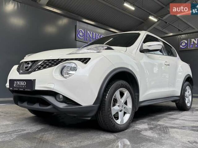 Белый Ниссан Жук, объемом двигателя 1.6 л и пробегом 76 тыс. км за 14900 $, фото 1 на Automoto.ua