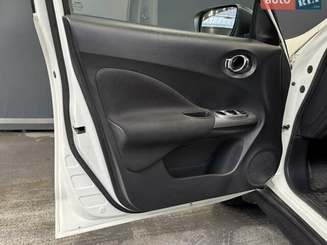 Белый Ниссан Жук, объемом двигателя 1.6 л и пробегом 76 тыс. км за 14900 $, фото 21 на Automoto.ua