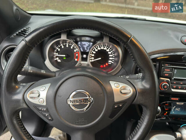 Білий Ніссан Жук, об'ємом двигуна 1.6 л та пробігом 52 тис. км за 15000 $, фото 4 на Automoto.ua