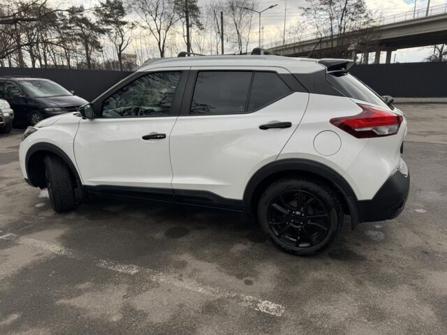 Белый Ниссан Жук, объемом двигателя 1.6 л и пробегом 144 тыс. км за 14900 $, фото 4 на Automoto.ua