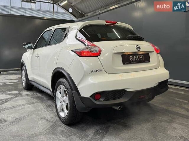 Белый Ниссан Жук, объемом двигателя 1.6 л и пробегом 76 тыс. км за 14900 $, фото 6 на Automoto.ua