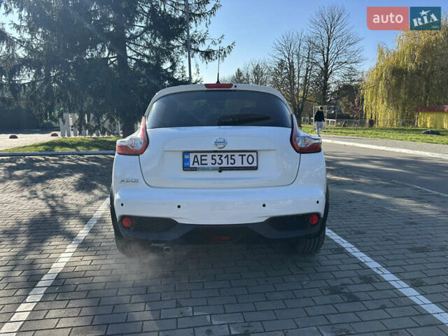 Белый Ниссан Жук, объемом двигателя 1.6 л и пробегом 90 тыс. км за 14500 $, фото 40 на Automoto.ua