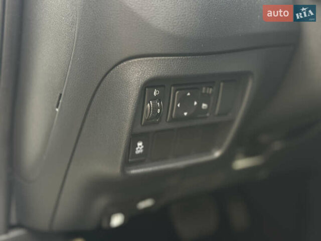 Білий Ніссан Жук, об'ємом двигуна 1.6 л та пробігом 92 тис. км за 13500 $, фото 45 на Automoto.ua