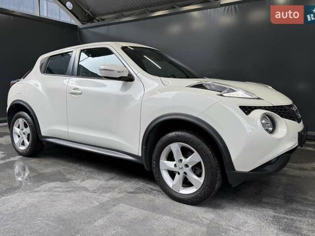 Белый Ниссан Жук, объемом двигателя 1.6 л и пробегом 76 тыс. км за 14900 $, фото 11 на Automoto.ua