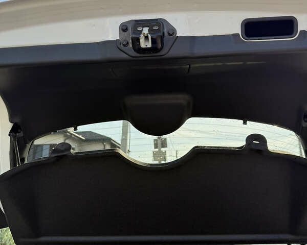 Білий Ніссан Жук, об'ємом двигуна 1.6 л та пробігом 16 тис. км за 17500 $, фото 30 на Automoto.ua