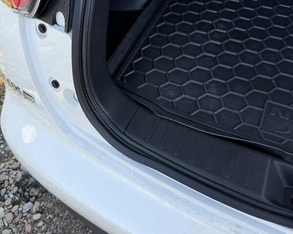 Білий Ніссан Жук, об'ємом двигуна 1.6 л та пробігом 16 тис. км за 17500 $, фото 27 на Automoto.ua