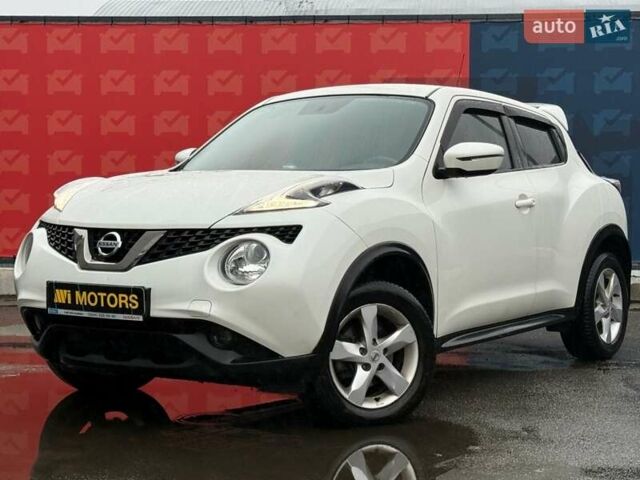 Белый Ниссан Жук, объемом двигателя 1.6 л и пробегом 35 тыс. км за 14800 $, фото 2 на Automoto.ua