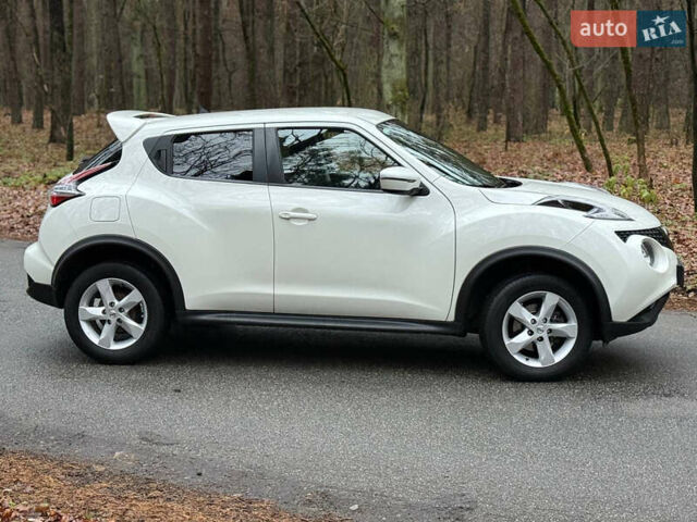 Белый Ниссан Жук, объемом двигателя 1.6 л и пробегом 78 тыс. км за 14500 $, фото 3 на Automoto.ua
