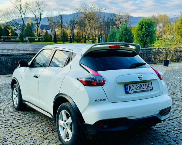 Белый Ниссан Жук, объемом двигателя 1.6 л и пробегом 91 тыс. км за 14000 $, фото 4 на Automoto.ua