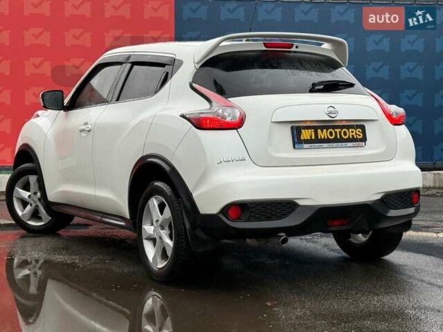 Белый Ниссан Жук, объемом двигателя 1.6 л и пробегом 35 тыс. км за 14800 $, фото 1 на Automoto.ua