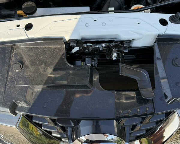 Білий Ніссан Жук, об'ємом двигуна 1.6 л та пробігом 16 тис. км за 17500 $, фото 51 на Automoto.ua