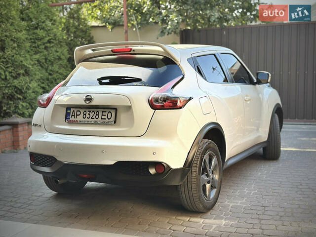 Білий Ніссан Жук, об'ємом двигуна 1.6 л та пробігом 150 тис. км за 14500 $, фото 2 на Automoto.ua