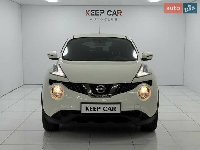 Белый Ниссан Жук, объемом двигателя 1.6 л и пробегом 69 тыс. км за 14700 $, фото 10 на Automoto.ua