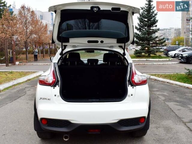 Белый Ниссан Жук, объемом двигателя 1.6 л и пробегом 39 тыс. км за 12400 $, фото 8 на Automoto.ua
