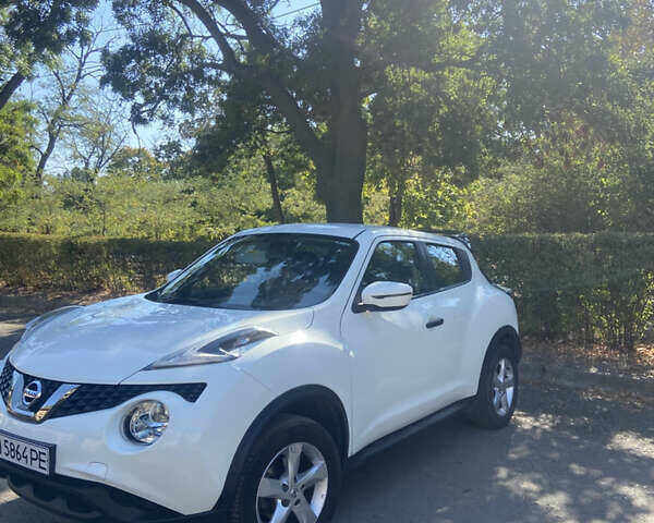 Белый Ниссан Жук, объемом двигателя 1.6 л и пробегом 48 тыс. км за 14500 $, фото 13 на Automoto.ua