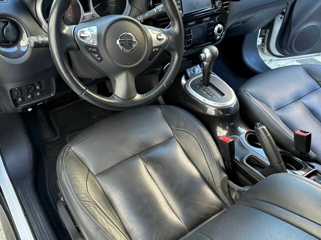 Белый Ниссан Жук, объемом двигателя 1.6 л и пробегом 46 тыс. км за 3200 $, фото 4 на Automoto.ua