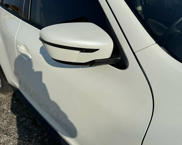 Білий Ніссан Жук, об'ємом двигуна 1.6 л та пробігом 16 тис. км за 17500 $, фото 54 на Automoto.ua