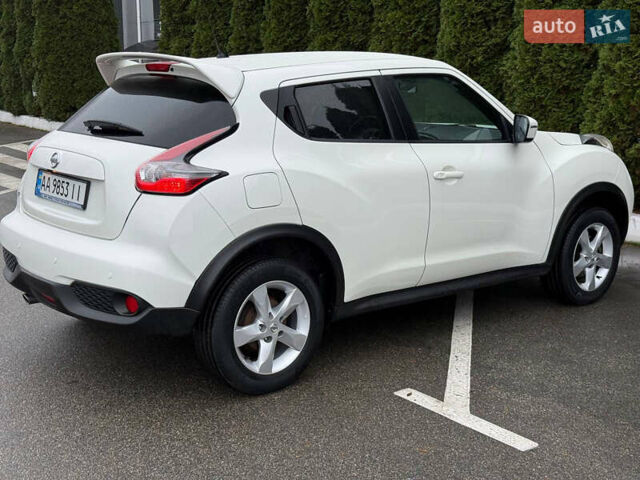 Белый Ниссан Жук, объемом двигателя 1.6 л и пробегом 78 тыс. км за 14500 $, фото 8 на Automoto.ua