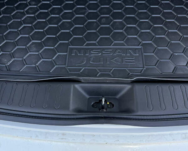 Білий Ніссан Жук, об'ємом двигуна 1.6 л та пробігом 16 тис. км за 17500 $, фото 26 на Automoto.ua