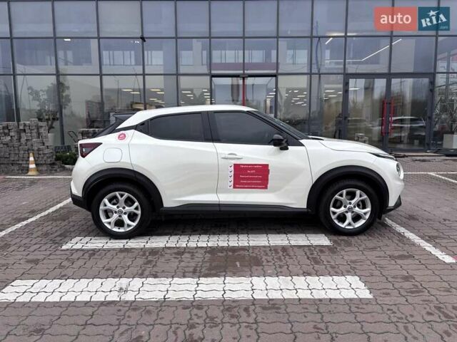 Білий Ніссан Жук, об'ємом двигуна 1 л та пробігом 25 тис. км за 20168 $, фото 24 на Automoto.ua