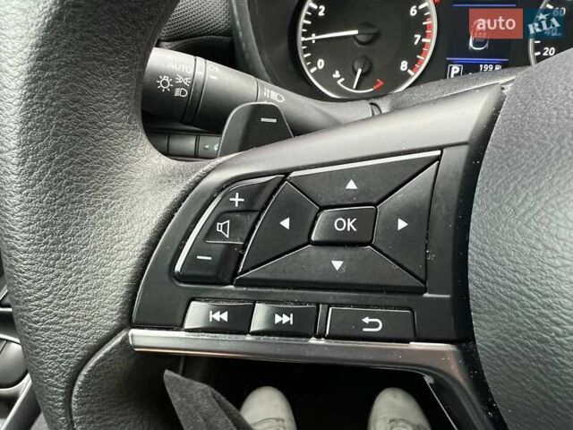 Білий Ніссан Жук, об'ємом двигуна 1 л та пробігом 35 тис. км за 18990 $, фото 14 на Automoto.ua