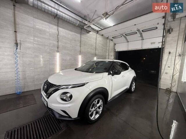 Ниссан Жук 2021 в Киеве на Automoto.ua Белый Ниссан Жук, объемом двигателя 1 л и пробегом 25 тыс. км за 19300 $, фото 17 на Automoto.ua