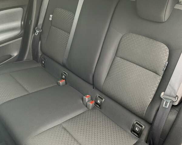 Белый Ниссан Жук, объемом двигателя 1 л и пробегом 39 тыс. км за 18500 $, фото 37 на Automoto.ua