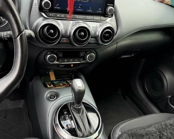 Белый Ниссан Жук, объемом двигателя 1 л и пробегом 26 тыс. км за 21500 $, фото 9 на Automoto.ua