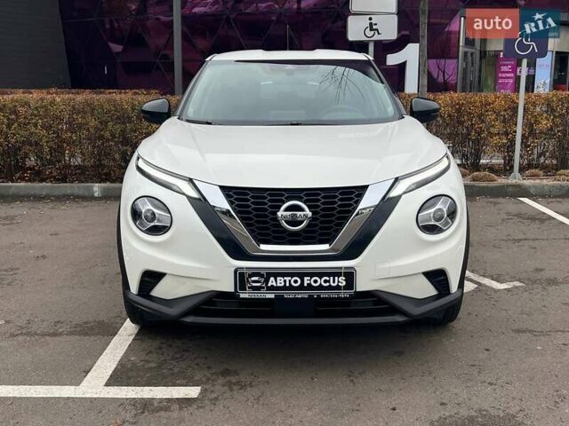 Білий Ніссан Жук, об'ємом двигуна 1 л та пробігом 35 тис. км за 18990 $, фото 2 на Automoto.ua