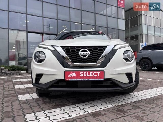 Білий Ніссан Жук, об'ємом двигуна 1 л та пробігом 25 тис. км за 20168 $, фото 3 на Automoto.ua