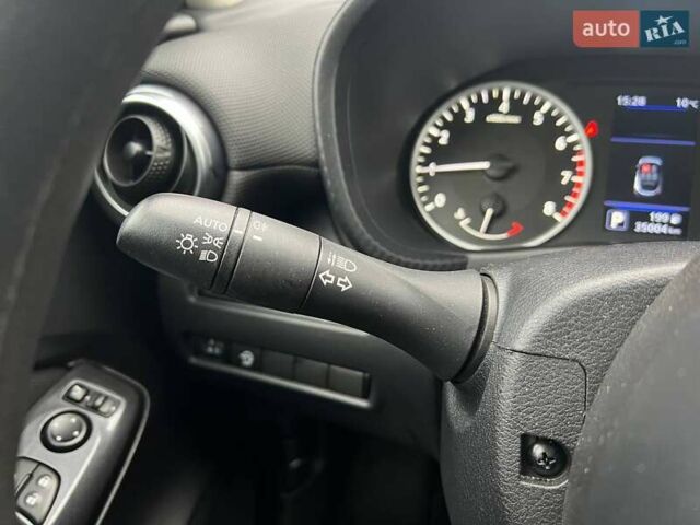 Білий Ніссан Жук, об'ємом двигуна 1 л та пробігом 35 тис. км за 18990 $, фото 13 на Automoto.ua