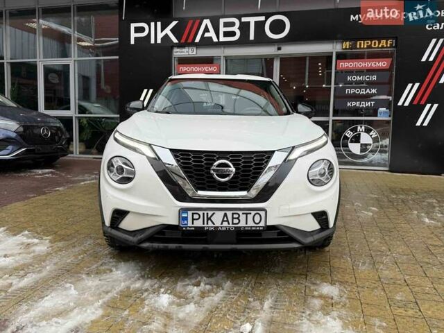 Белый Ниссан Жук, объемом двигателя 1 л и пробегом 61 тыс. км за 18900 $, фото 2 на Automoto.ua