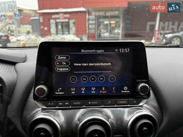 Белый Ниссан Жук, объемом двигателя 1 л и пробегом 61 тыс. км за 18900 $, фото 21 на Automoto.ua