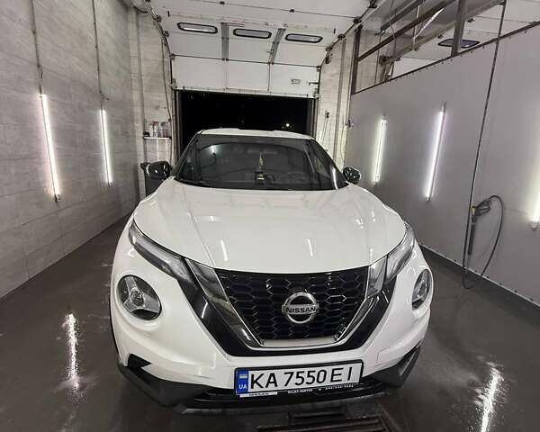 Ниссан Жук 2021 в Киеве на Automoto.ua Белый Ниссан Жук, объемом двигателя 1 л и пробегом 25 тыс. км за 19300 $, фото 18 на Automoto.ua