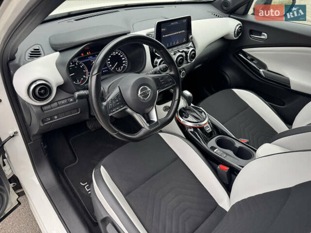 Ниссан Жук 2021 в Киеве на Automoto.ua Белый Ниссан Жук, объемом двигателя 1 л и пробегом 38 тыс. км за 22500 $, фото 38 на Automoto.ua