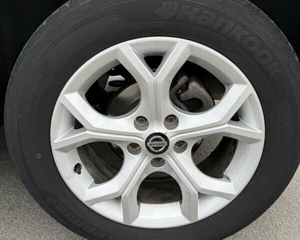 Белый Ниссан Жук, объемом двигателя 1 л и пробегом 26 тыс. км за 21500 $, фото 11 на Automoto.ua