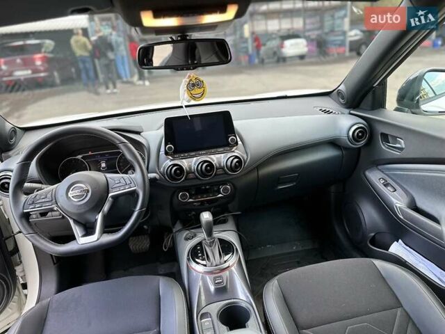 Білий Ніссан Жук, об'ємом двигуна 1 л та пробігом 29 тис. км за 21000 $, фото 1 на Automoto.ua