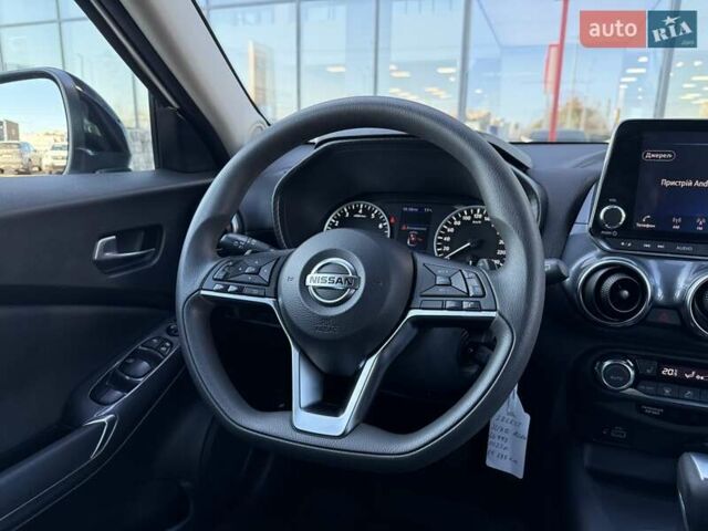 Белый Ниссан Жук, объемом двигателя 1 л и пробегом 55 тыс. км за 18469 $, фото 21 на Automoto.ua