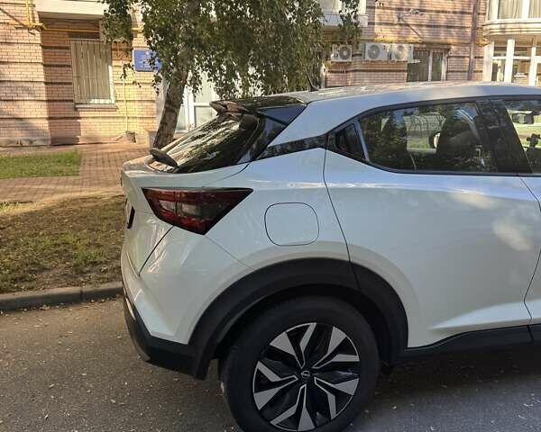 Білий Ніссан Жук, об'ємом двигуна 1 л та пробігом 8 тис. км за 23500 $, фото 4 на Automoto.ua