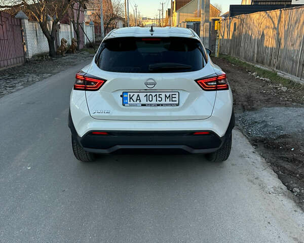 Белый Ниссан Жук, объемом двигателя 1 л и пробегом 9 тыс. км за 23700 $, фото 5 на Automoto.ua