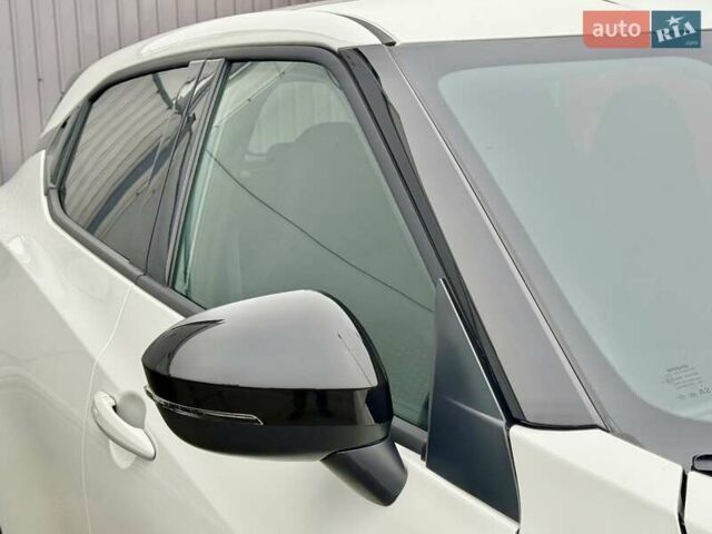 Белый Ниссан Жук, объемом двигателя 1 л и пробегом 7 тыс. км за 22500 $, фото 24 на Automoto.ua