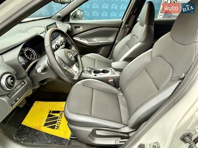 Белый Ниссан Жук, объемом двигателя 1 л и пробегом 7 тыс. км за 22500 $, фото 44 на Automoto.ua