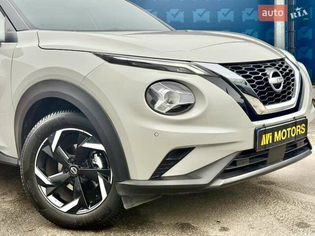 Белый Ниссан Жук, объемом двигателя 1 л и пробегом 7 тыс. км за 22500 $, фото 16 на Automoto.ua