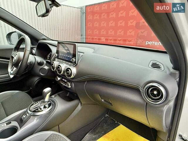 Белый Ниссан Жук, объемом двигателя 1 л и пробегом 7 тыс. км за 22500 $, фото 51 на Automoto.ua