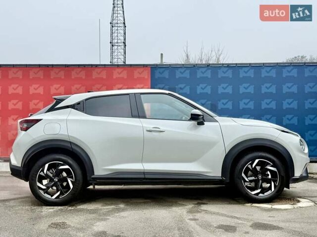 Белый Ниссан Жук, объемом двигателя 1 л и пробегом 7 тыс. км за 22500 $, фото 3 на Automoto.ua