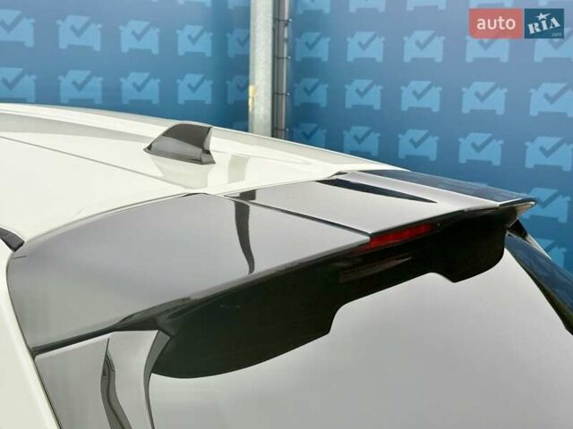 Белый Ниссан Жук, объемом двигателя 1 л и пробегом 7 тыс. км за 22500 $, фото 30 на Automoto.ua