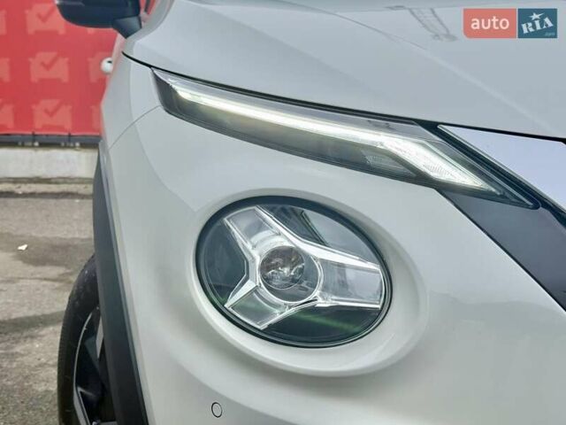 Белый Ниссан Жук, объемом двигателя 1 л и пробегом 7 тыс. км за 22500 $, фото 17 на Automoto.ua