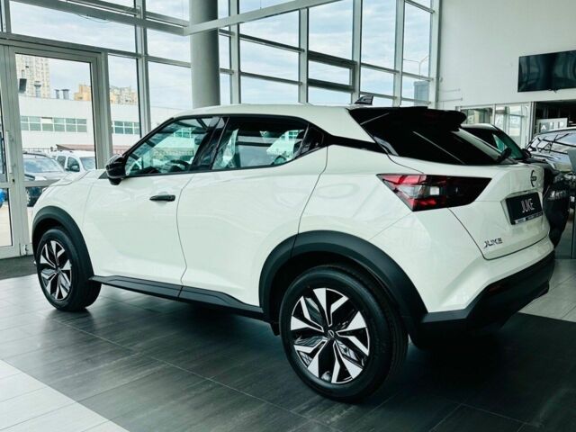 Білий Ніссан Жук, об'ємом двигуна 0 л та пробігом 0 тис. км за 25043 $, фото 2 на Automoto.ua