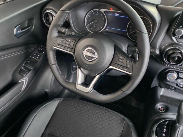 Білий Ніссан Жук, об'ємом двигуна 0 л та пробігом 0 тис. км за 26455 $, фото 9 на Automoto.ua